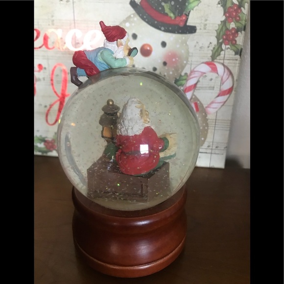 San Francisco Vintage Santa Elf Musical Snow Globe - Picture 7 of 10